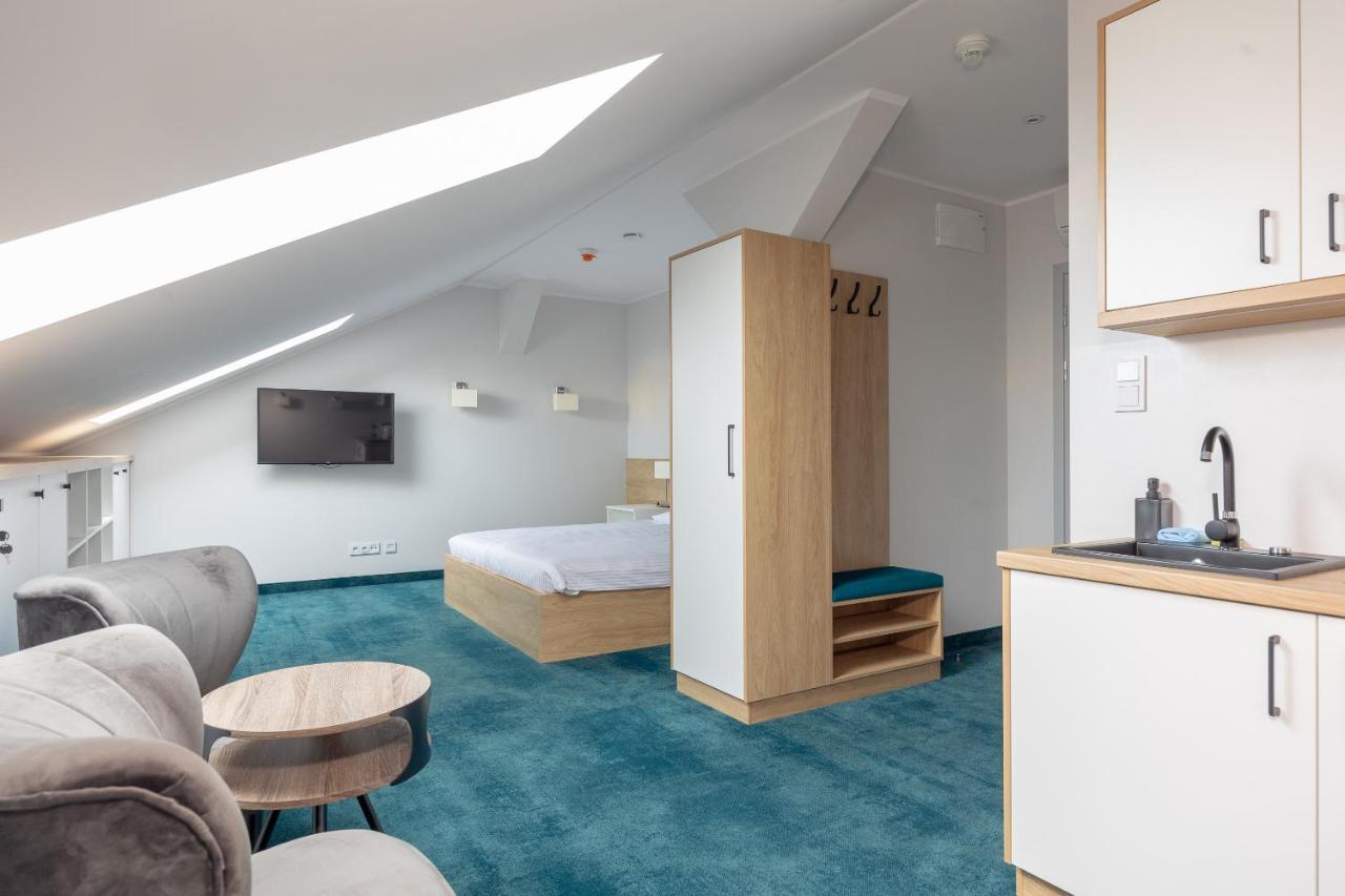 Aparthotel Esencja Warszawy Nowy Swiat Warschau Buitenkant foto